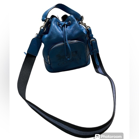 Coach Turquoise Jes Drawstring Horse & Carriage Bucket Bag 8 1/4Lx10Hx5W - Picture 2 of 11